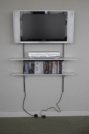 Click TV Stand 2